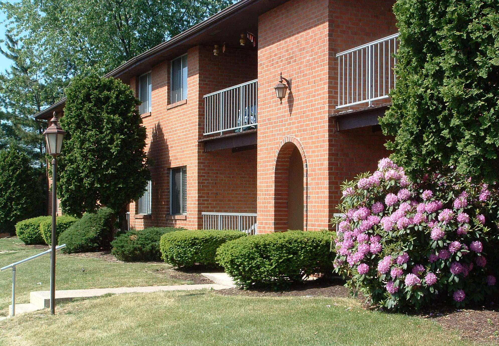 Apartment in Harrisburg, PA Twin Lakes Apartments Photos